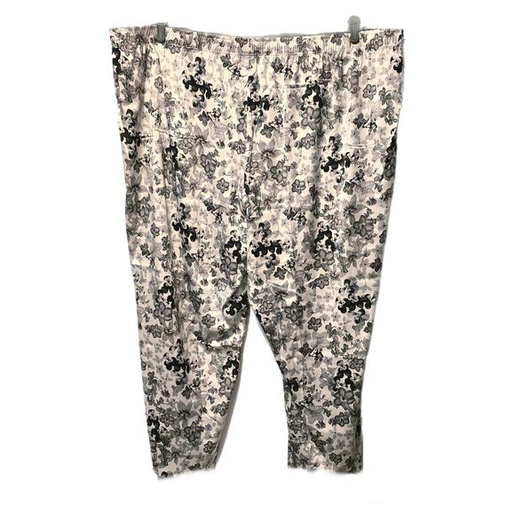 Breezies White Gray Black Floral Print Cropped Lounge Pants 3X NWOT - Picture 3 of 5